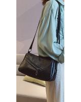 KW80552 CASUAL HANDBAG BLACK