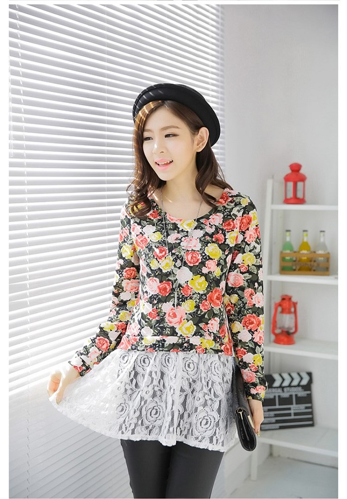 WT4967 Fashion Floral Top Black