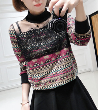 WT5273 Abstract Print Top Pink