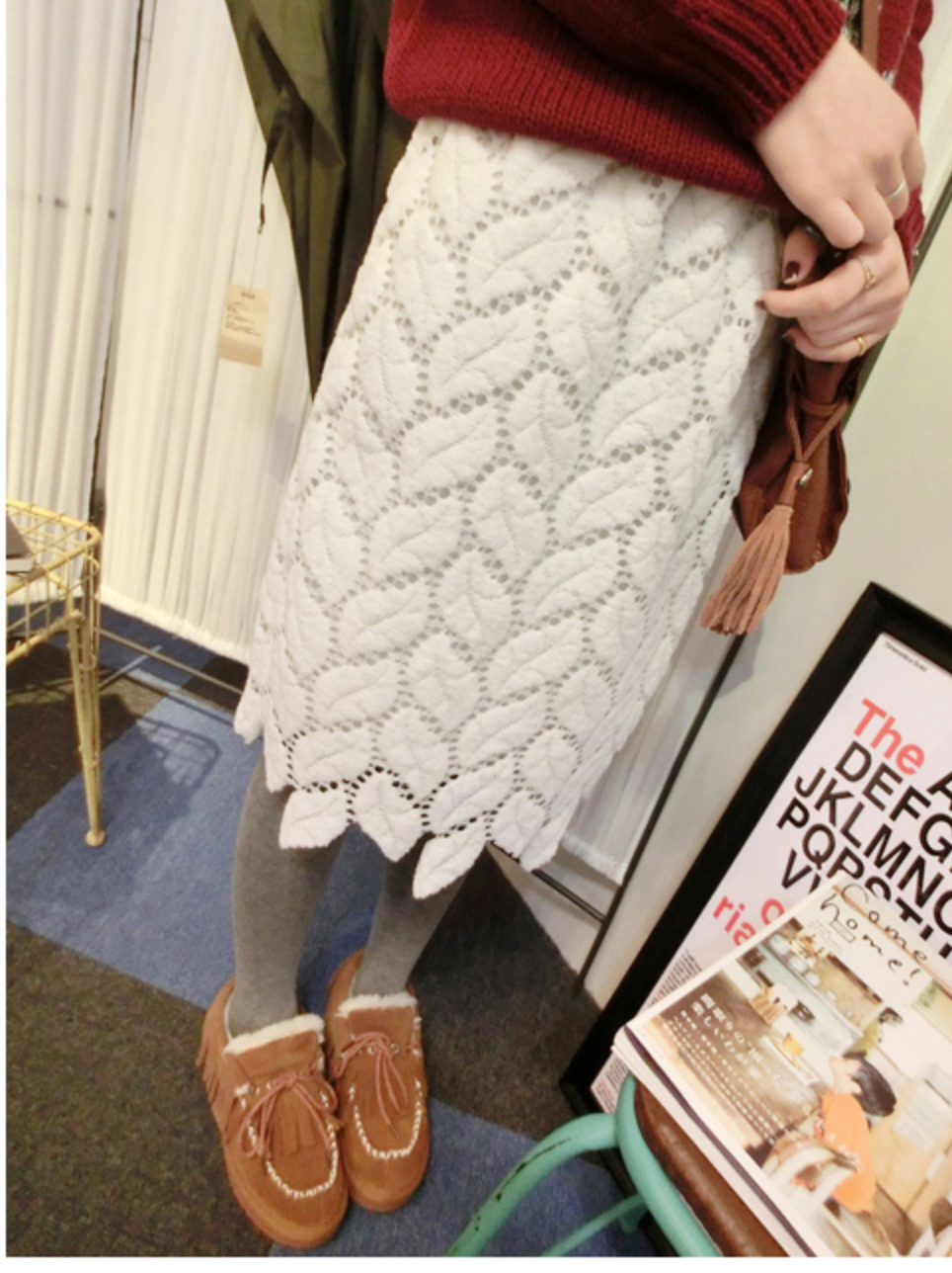 WP5613 Pretty Lace Skirt White