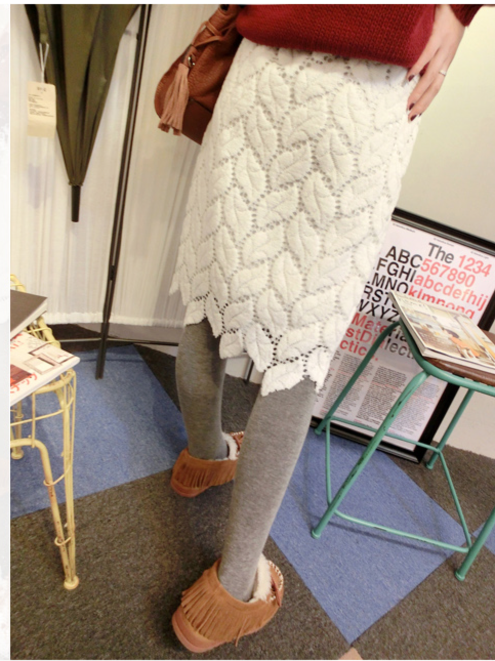 WP5613 Pretty Lace Skirt White