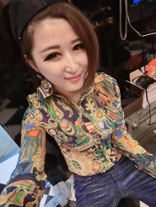 WT5614 Abstract Pattern Top Yellow