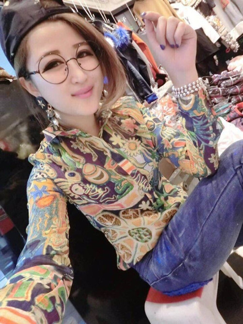 WT5614 Abstract Pattern Top Yellow