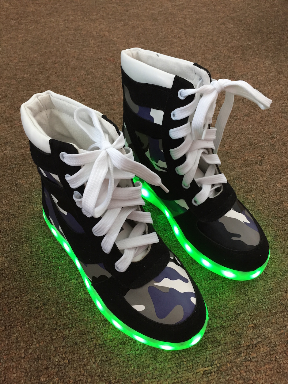 WS002 Cool Multi Colour LED Shoes Black