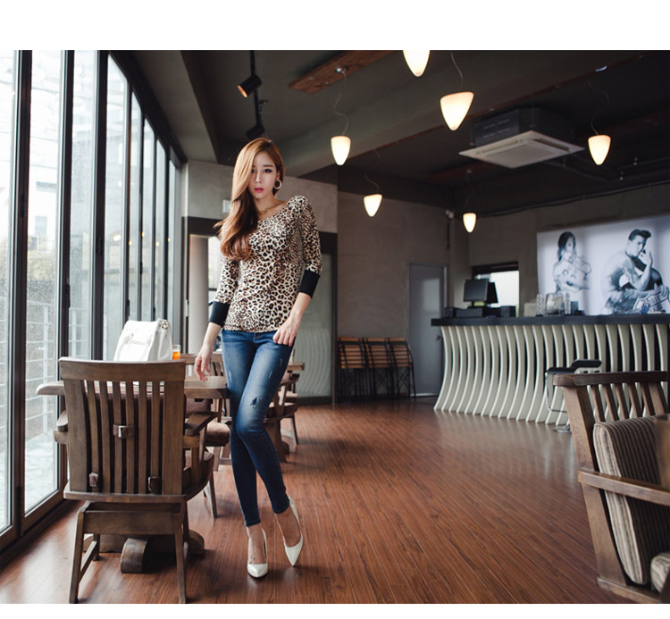 WT6485 Korea Sexy Top Leopard