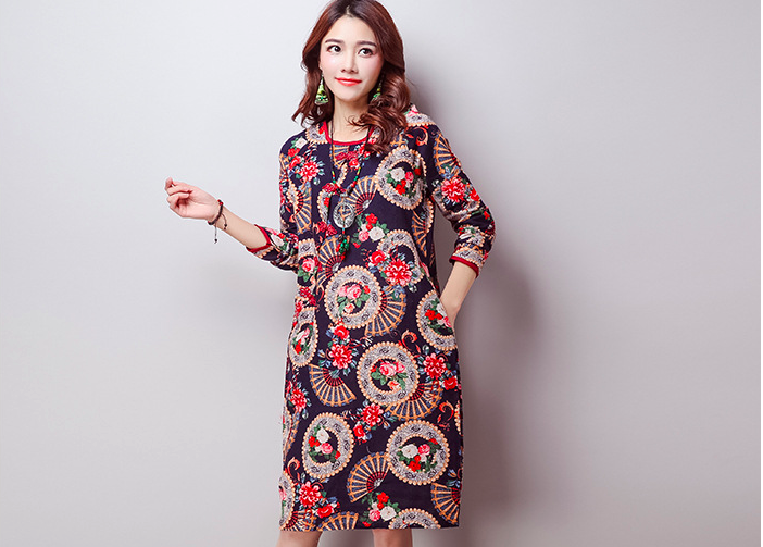 WD6907 Stylish Dress Fan