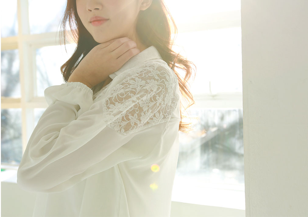 WT7034 Stylish Long Top White