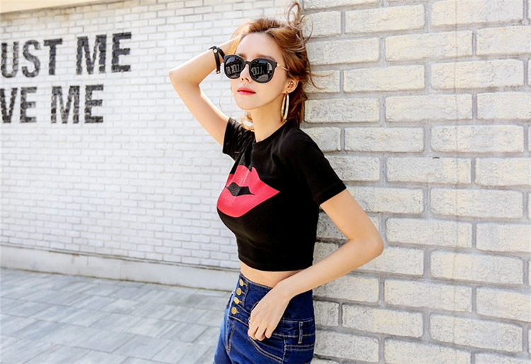 WT7143 Sexy Crop Top Black