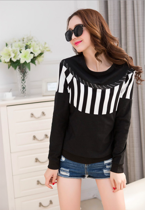 WT7214 Stylish Top Black