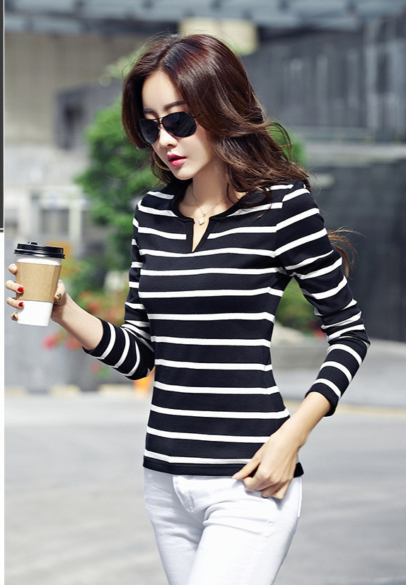 WT7244 Stylish Top Black
