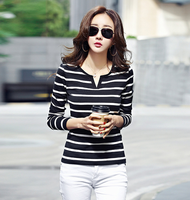 WT7244 Stylish Top Black