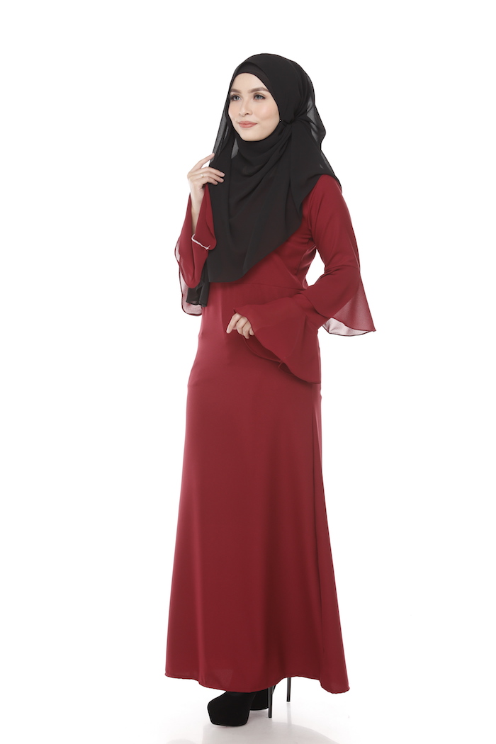 WH1167 Charming Jubah Maroon