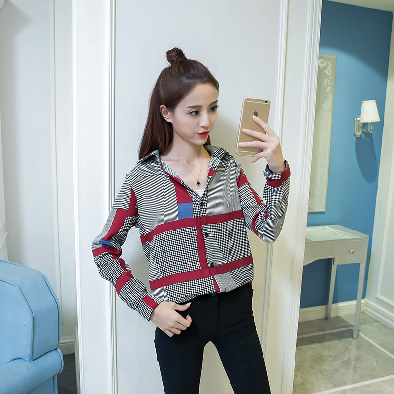 WT7439 Stylish Top Red