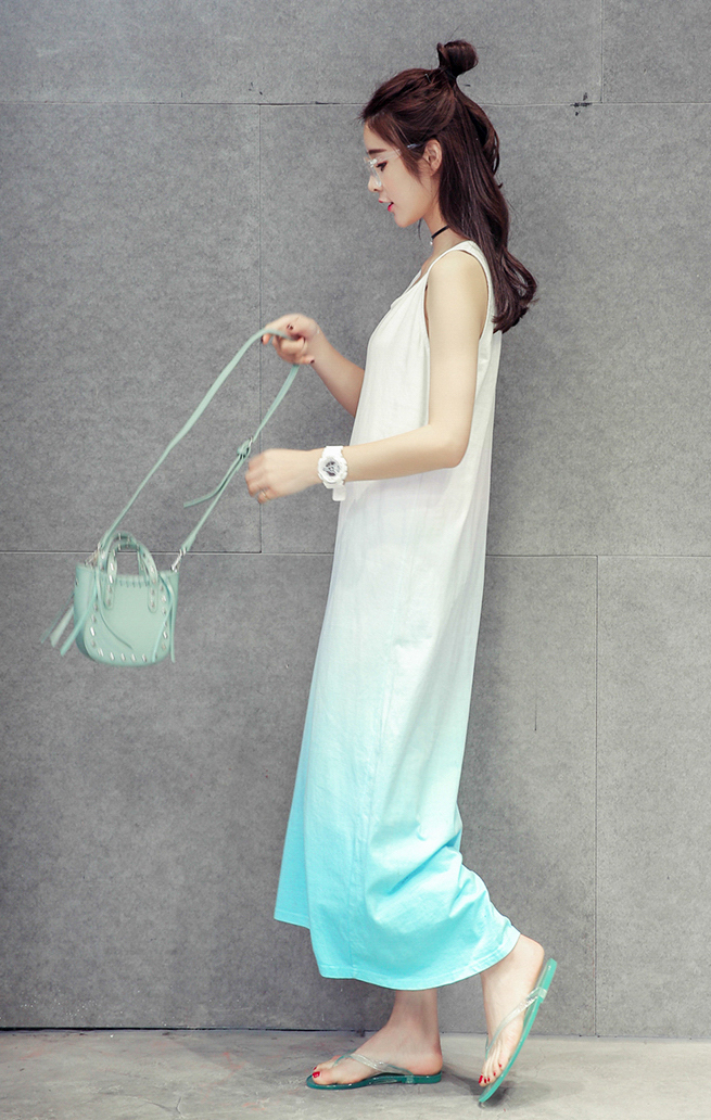 WD7495 Fashion Dress Light Blue