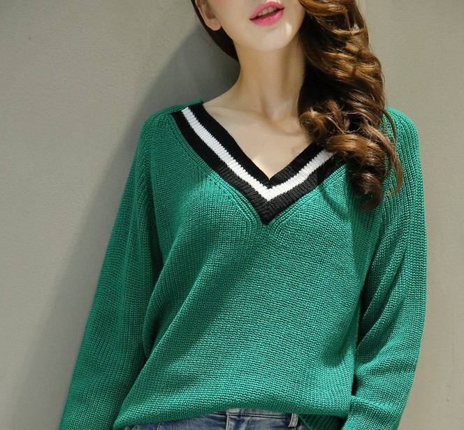 WD7523 Knit Top Green