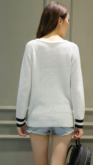 WD7523 Knit Top White