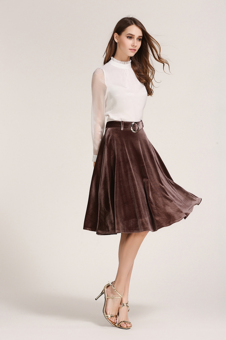 WK7550 Elegant Velvet Skirt Brown