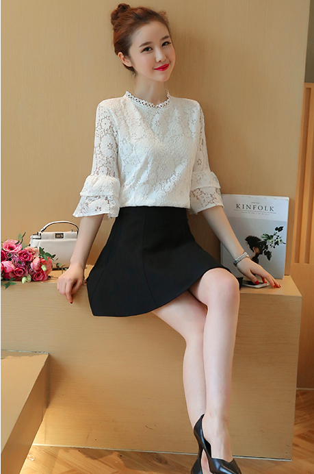 WT7578 Lovely Lace Top White