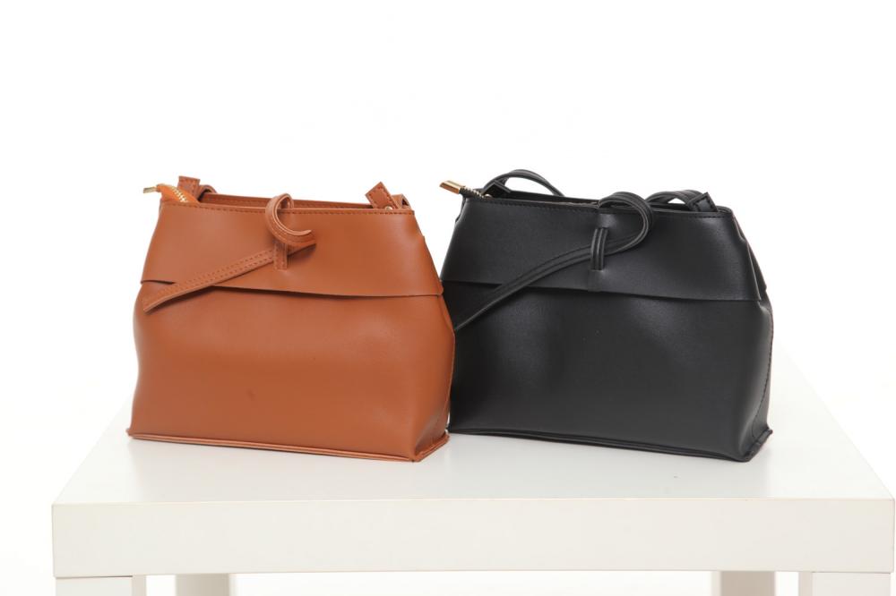 HA025 Sling Bags Brown