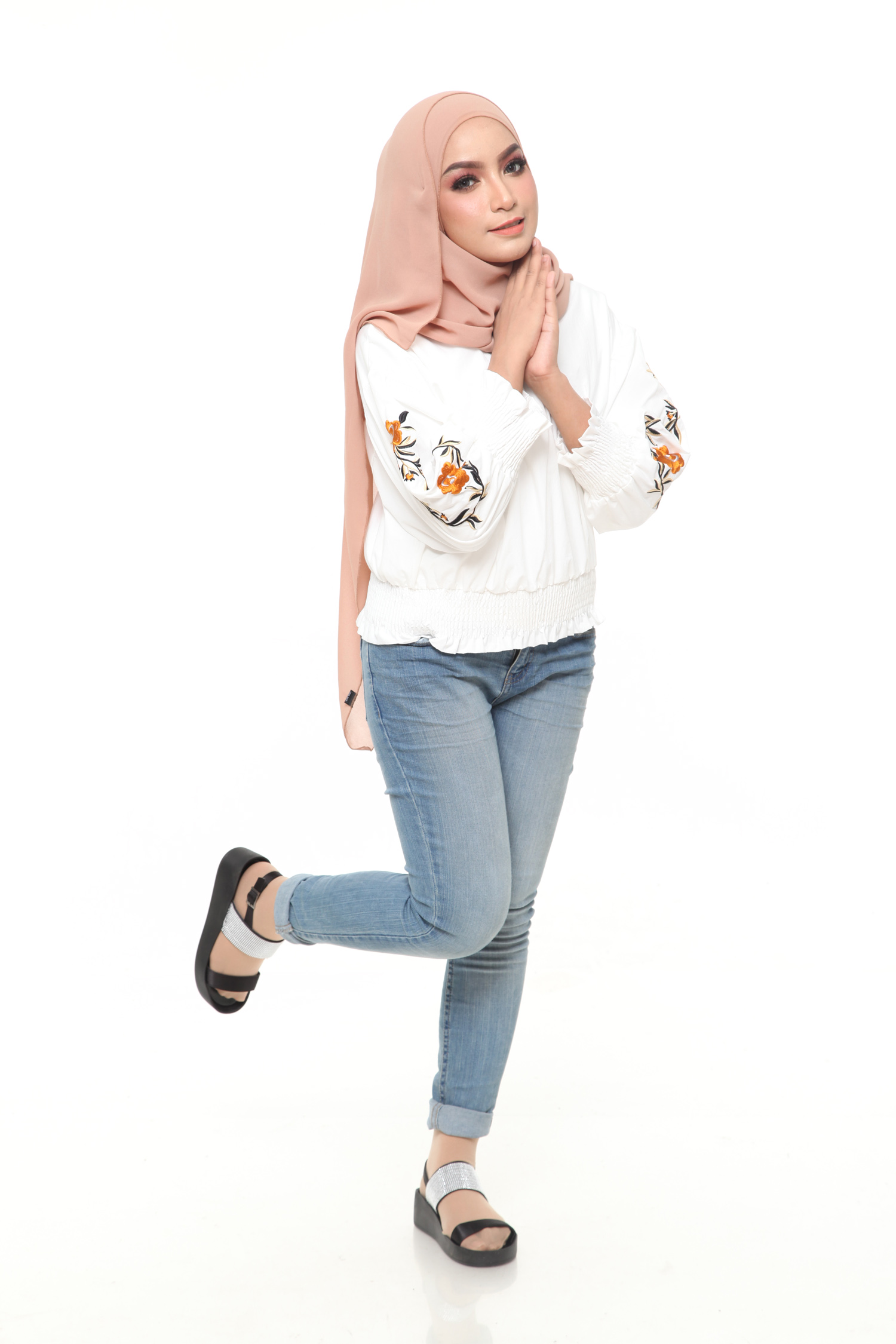 HA001 Ultra Color Sandals Black