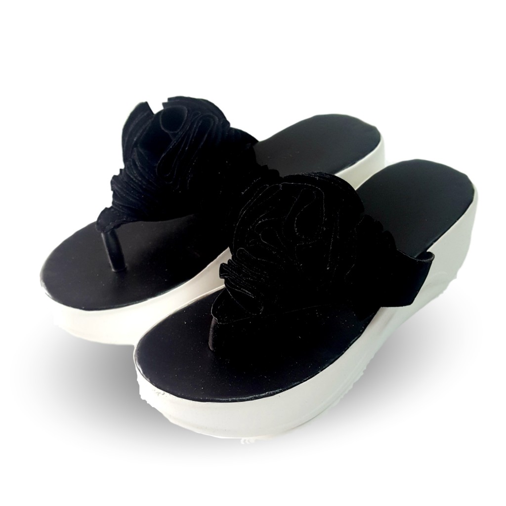 HA050 Flowerland Shoes Black