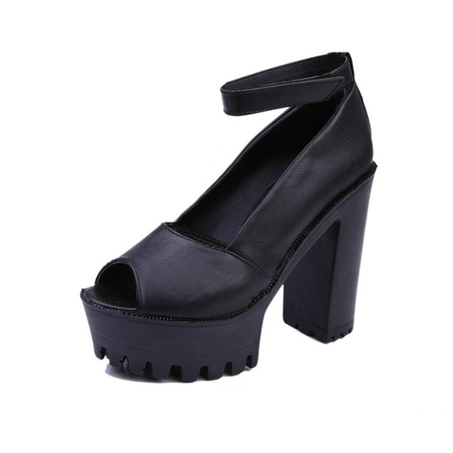 HA036 Strap Ankle Clogs Black