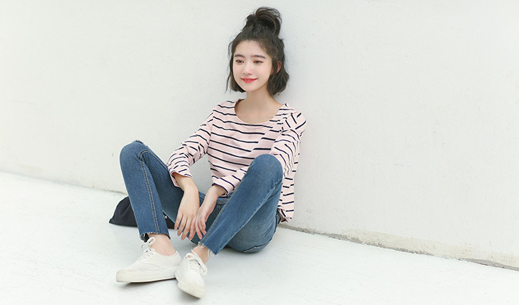 VW10236 Lovely Stripe Top Blue