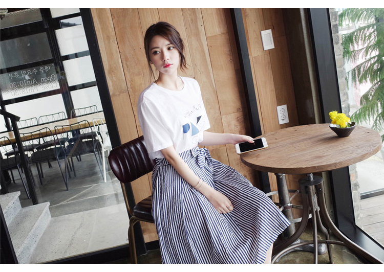 WT3854 Top and Skirt Set As Picture