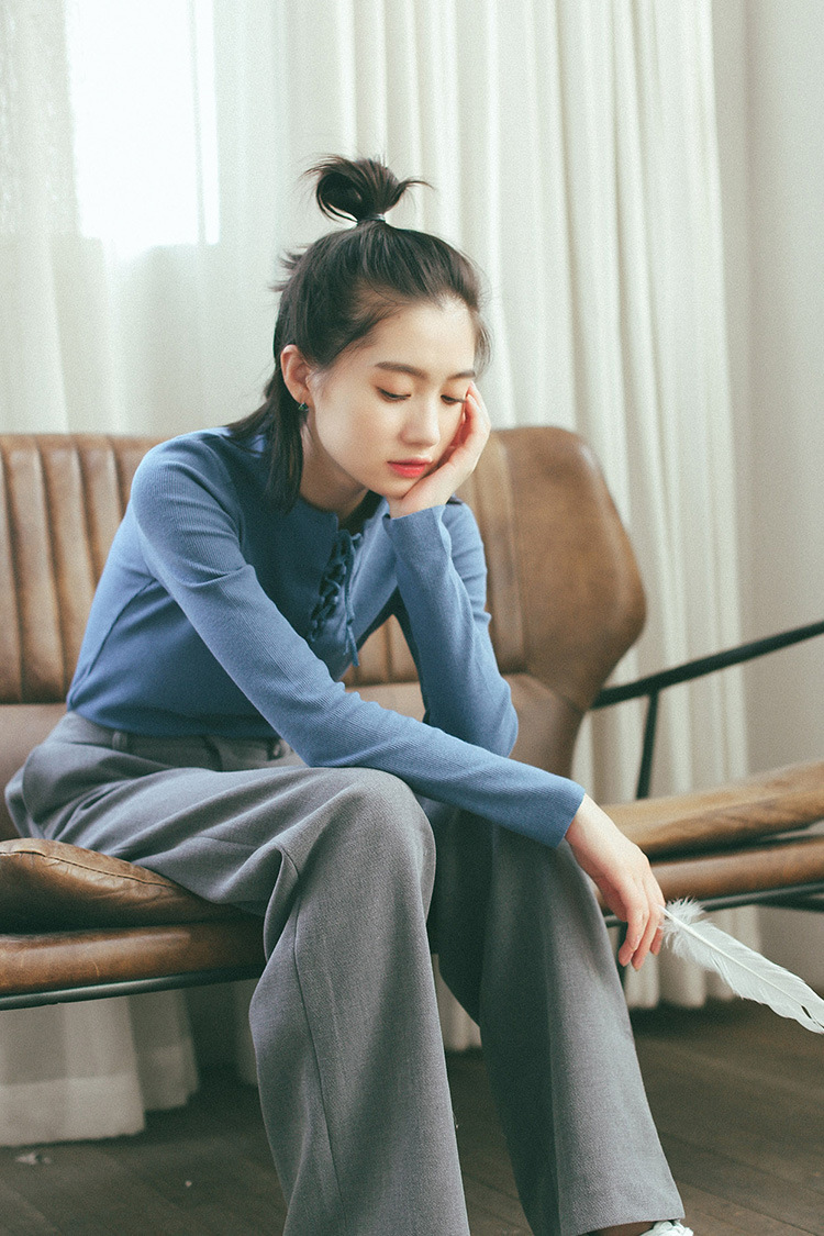 VW10845 Stylish Top Blue