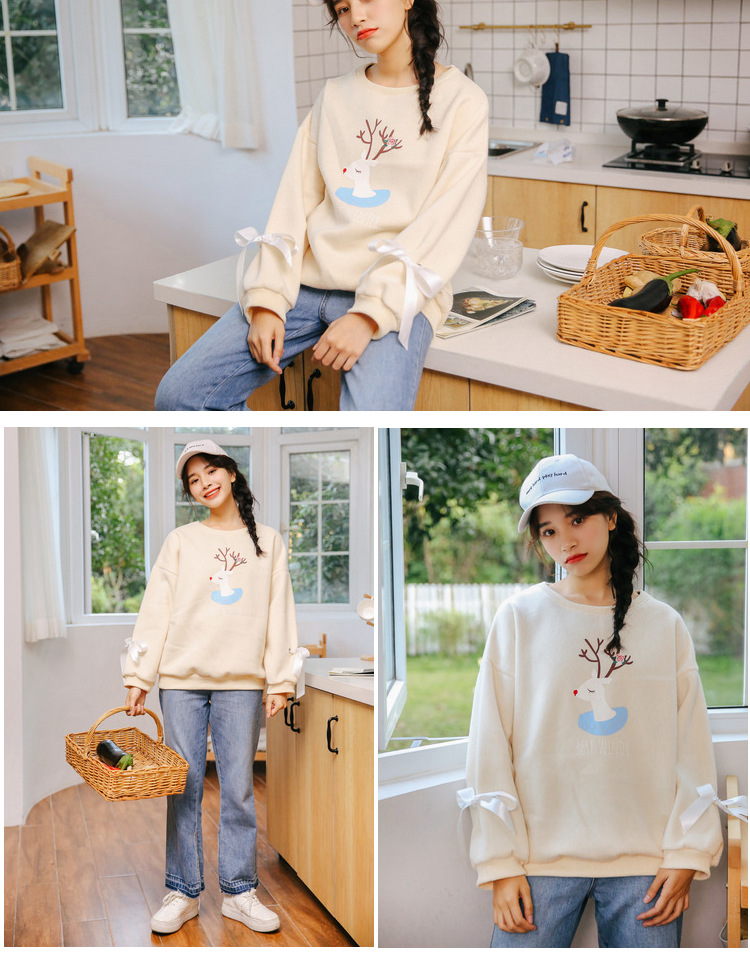 VW12091 Cute Top Almond