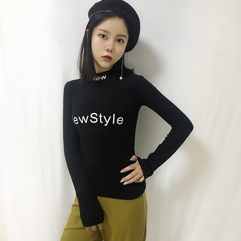 VW12101 Charming Top Black