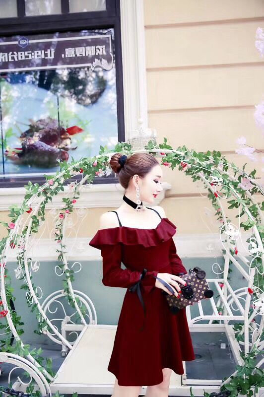 GW1971 Sexy Off Shoulder Dress Maroon