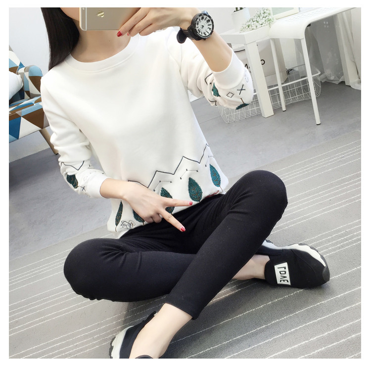 GW2061 Pretty Top White