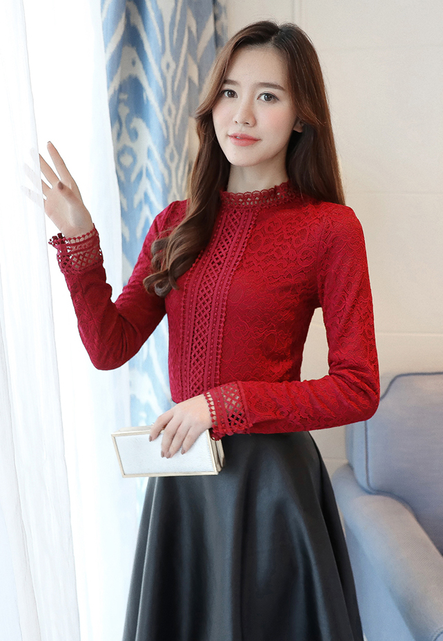 GW2068 Unique Lace Top Red