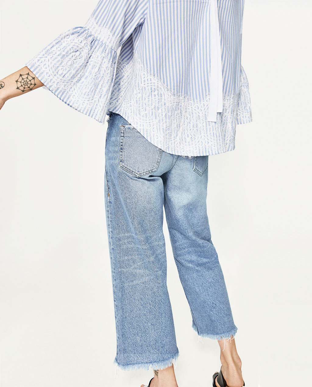 GW2075 Unique Top Blue