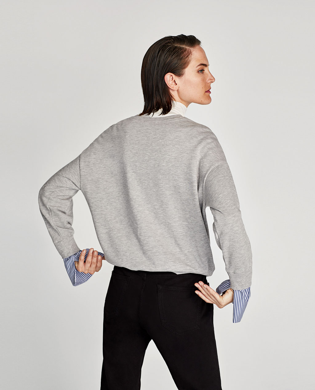 GW2077 Charming Top Grey