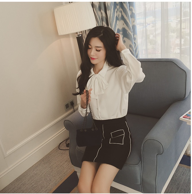 KF504 Charming Top White