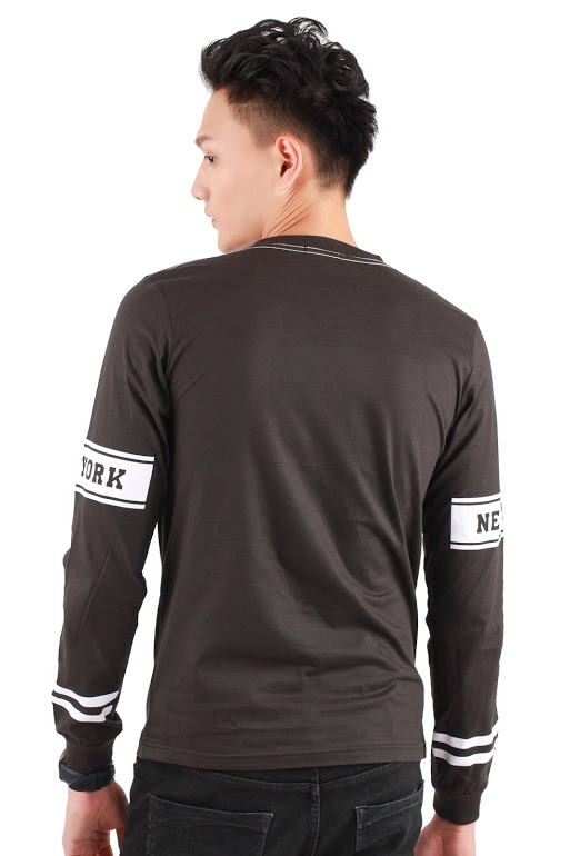 QA-303 Men Graphic T Shirt Brown