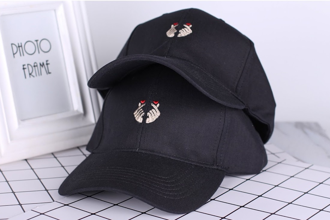 QA-316 Trendy Cap Collection Heart