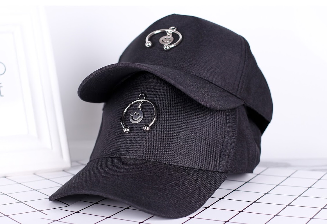 QA-319 Fashion Baseball Cap Smiley