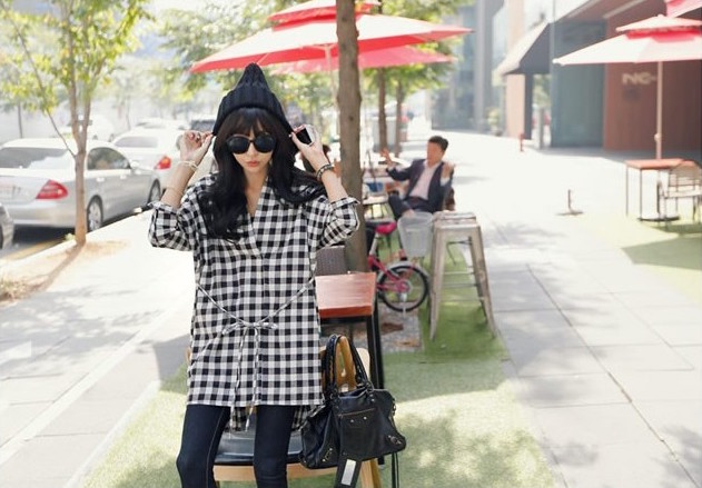 WT21065 Trendy Top Black