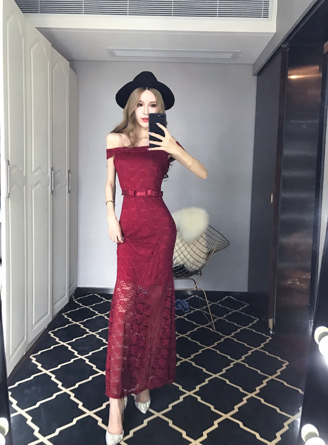 GW2213 Pretty Off Shoulder Dress Maroon