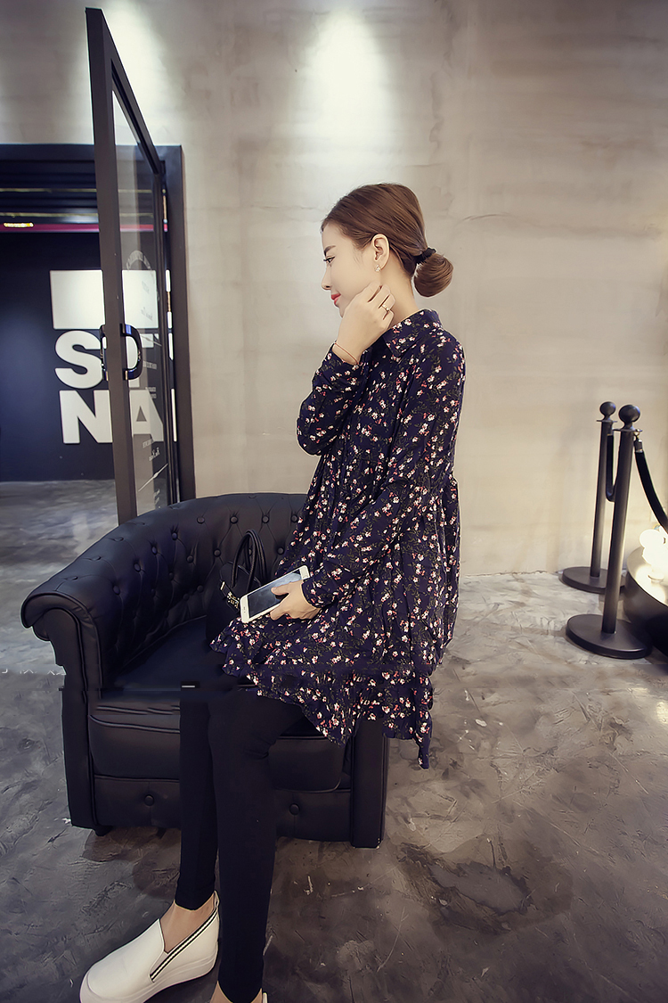 KF563 Lovely Flower Long Sleeved Blouse Black