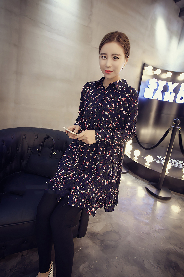KF563 Lovely Flower Long Sleeved Blouse Black