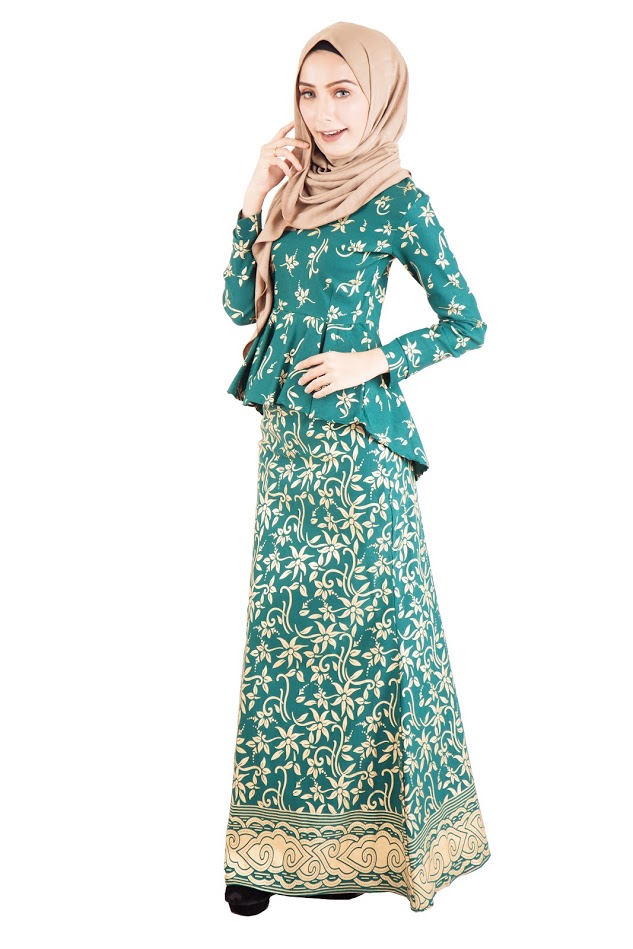 QA-389 Women Baju Kurung Songket Green