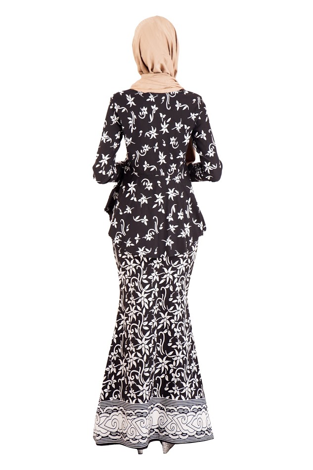 QA-389 Women Baju Kurung Songket Black White