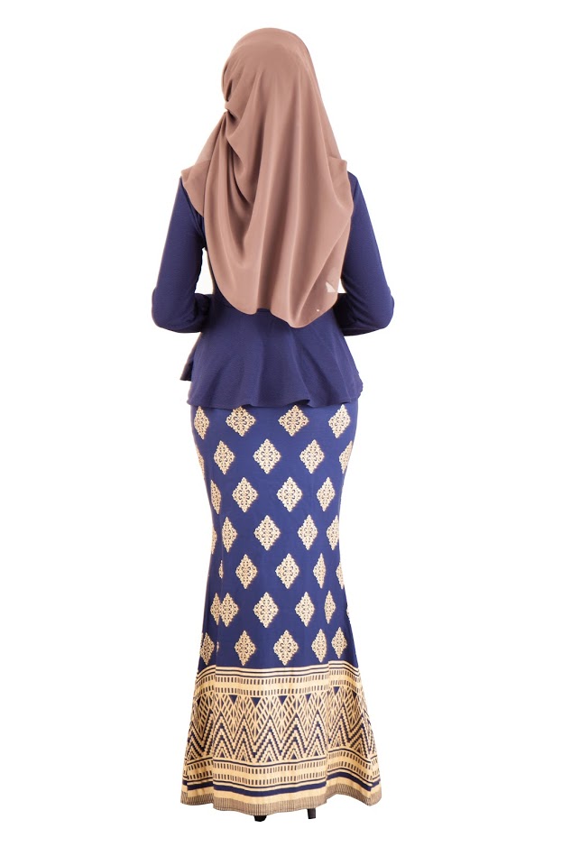 QA-390 Women Stylish Songket Baju Kurung Blue