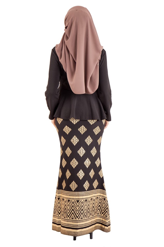 QA-390 Women Stylish Songket Baju Kurung Black