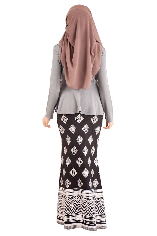 QA-390 Women Stylish Songket Baju Kurung Grey