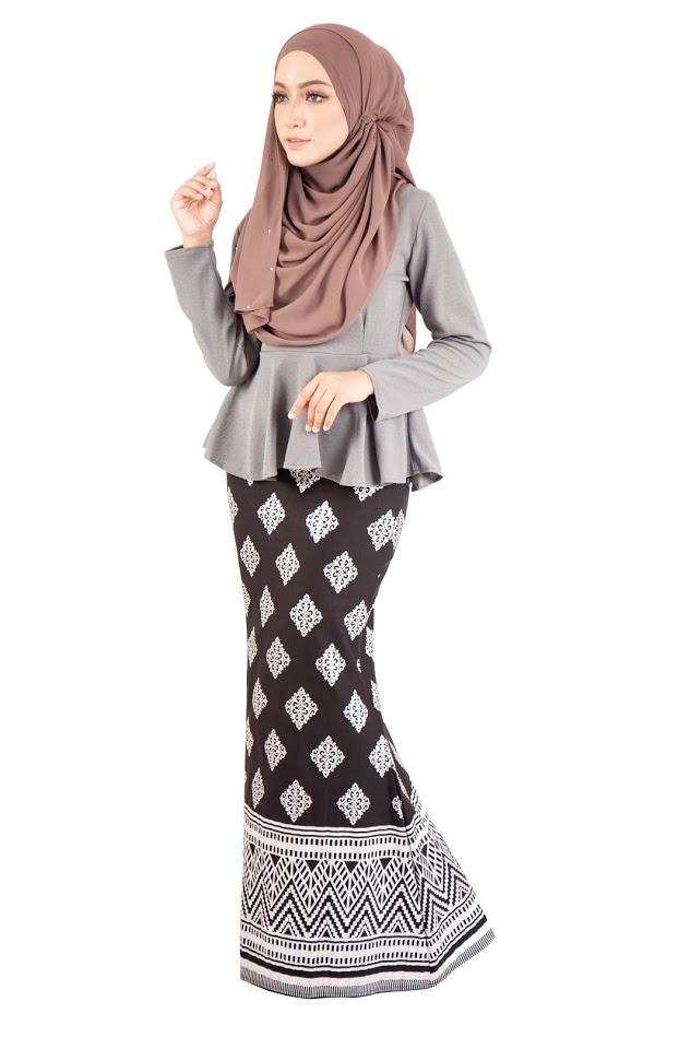 QA-390 Women Stylish Songket Baju Kurung Grey
